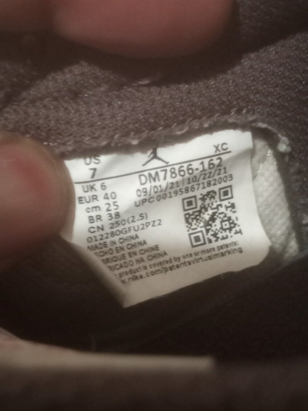 Men's Jordan 1 Retro Low OG SP Travis Scott Reverse Mocha Size 7, PREOWNED - Picture 2 of 16